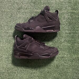 Jordan Black Sneakers